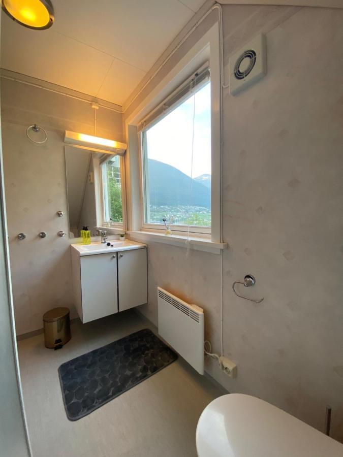 Leilighet Loft Visnes Stryn Exteriör bild